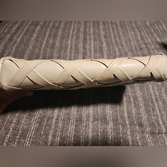 Authentic YSL Clutch - Picture 10 of 15